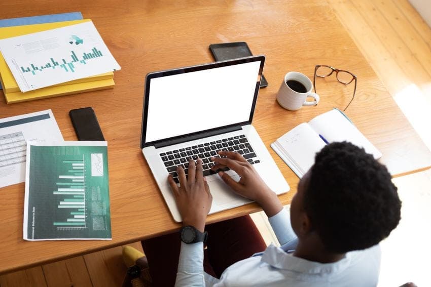 The Changing Workplace Culture: Understanding the Shifts in Dress Code and Behavior