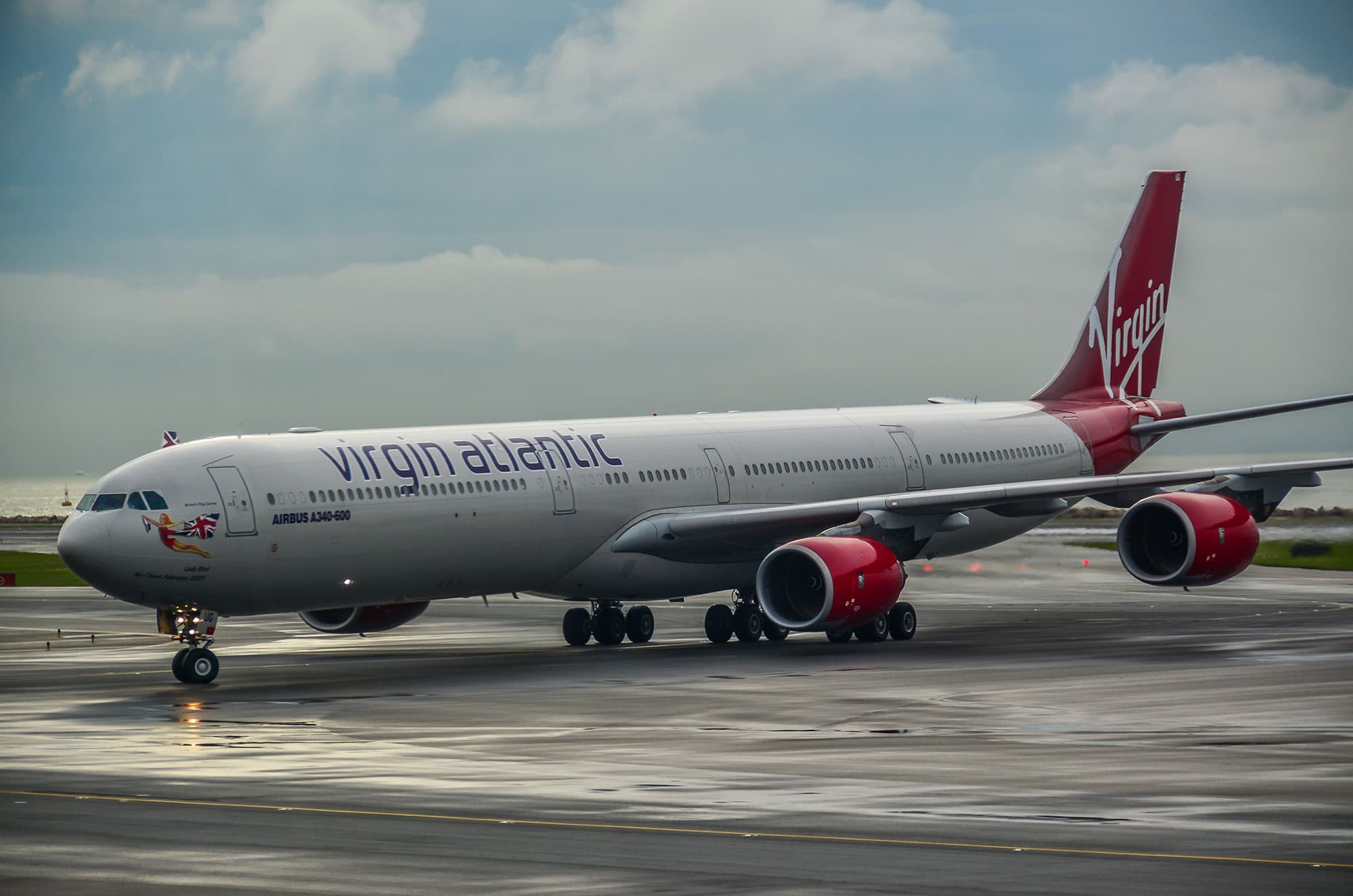 Virgin Atlantic Plane Makes Emergency Landing at Manchester Airport Due to Technical Issue